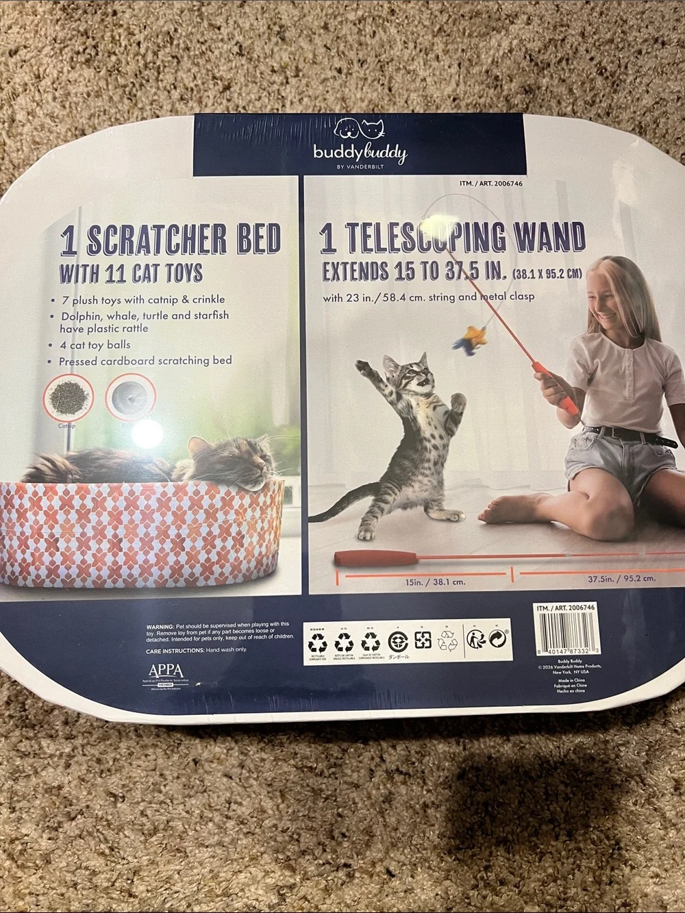 Scratcher bed with Assorted Colorful Cat Toys Plush & Interactive Set